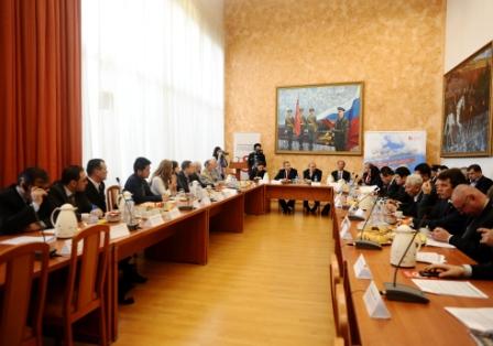 torzhestvennaya_vstrecha_rossiskoj_i_kitajskoj_obwestvennosti_posvyawennaya_70-letiyu_velikoj_pobedy_avtor_foto_-_dar_ya_antonova_raspp.jpg