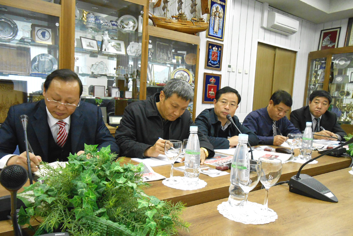 mgd_cn-center_4.jpg